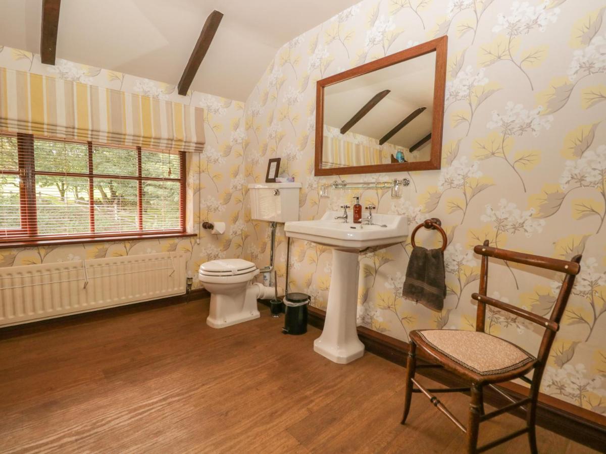 1 Cherry Tree Cottage Millom Eksteriør billede